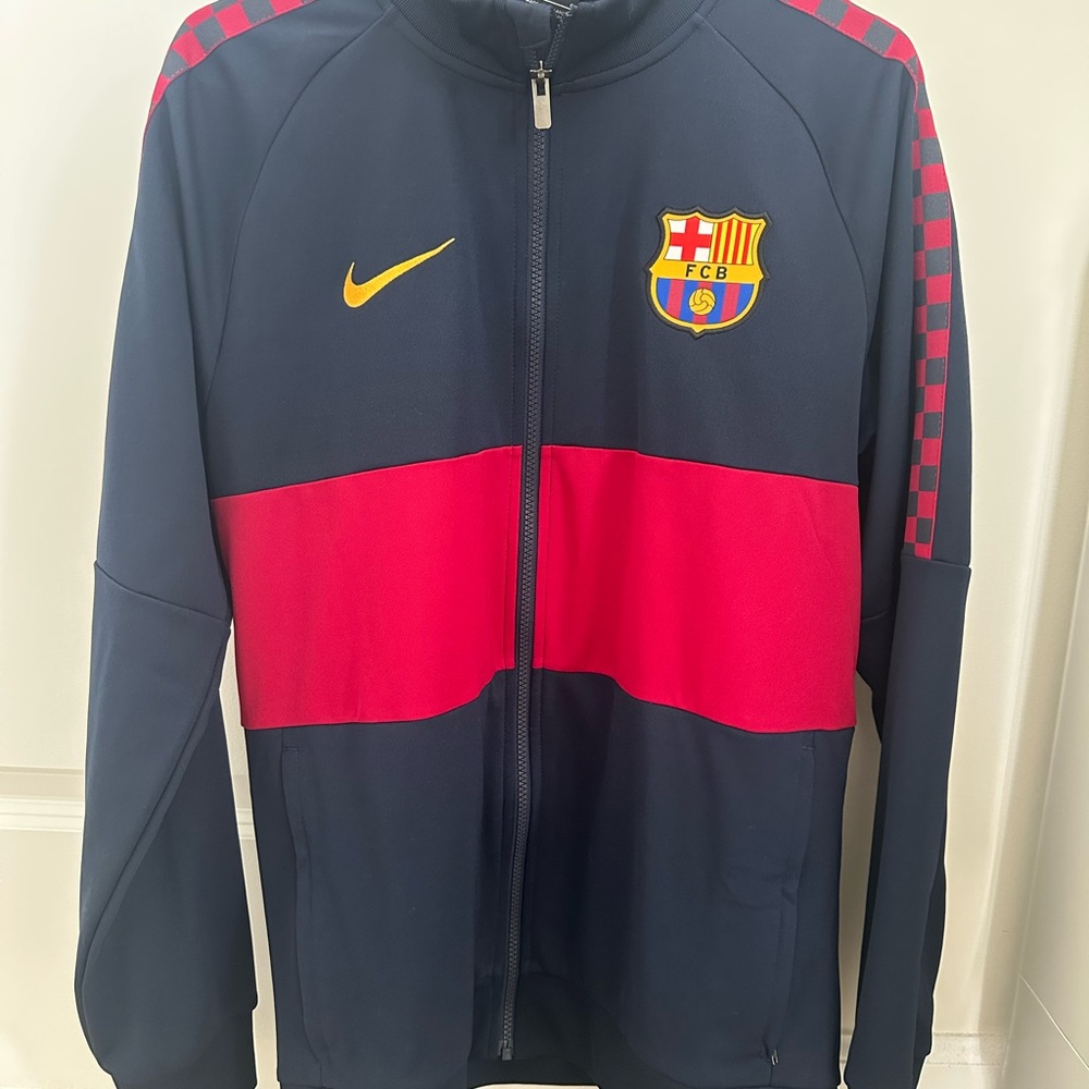Nike Barcelona Jacket in Dark Blue and Red